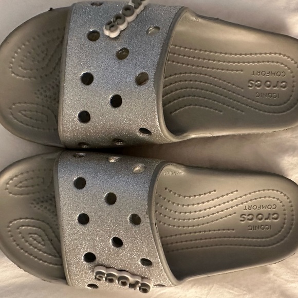 Crocs slides - Picture 2 of 5